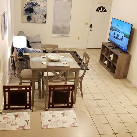 Modern House Minutes From Downtown Gainesville, Uf, Va & More! Eksteriør billede