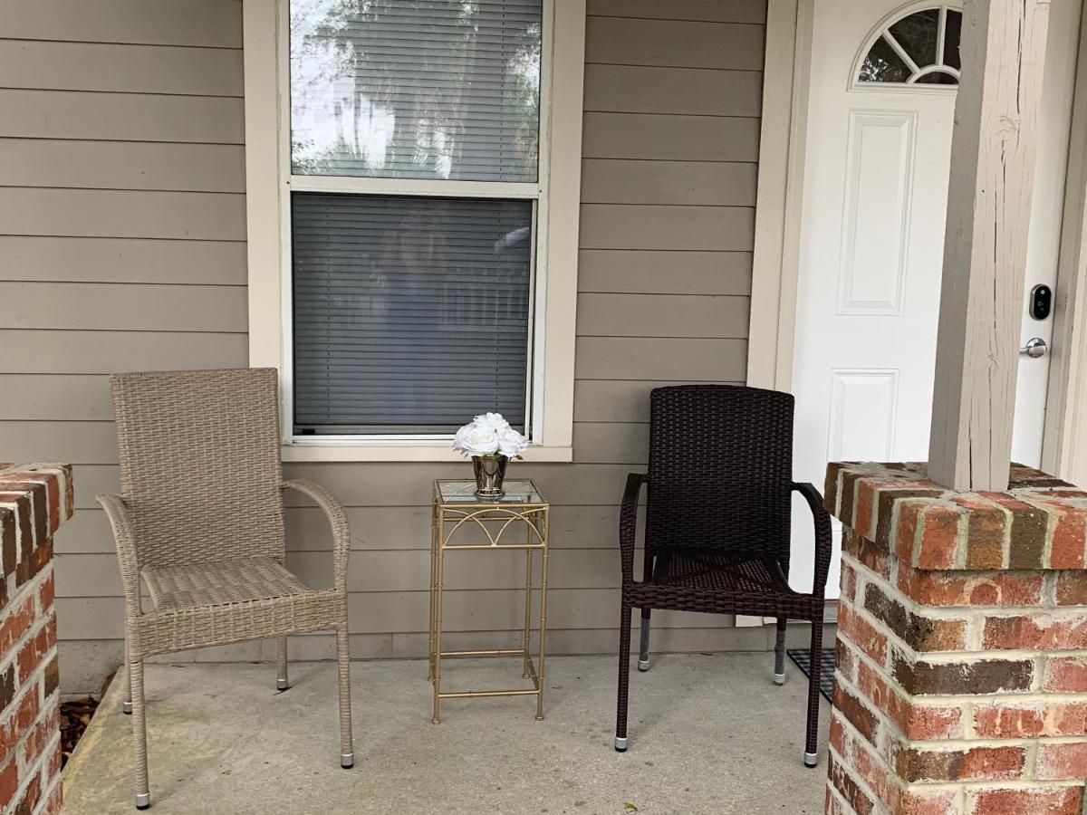 Modern House Minutes From Downtown Gainesville, Uf, Va & More! Eksteriør billede